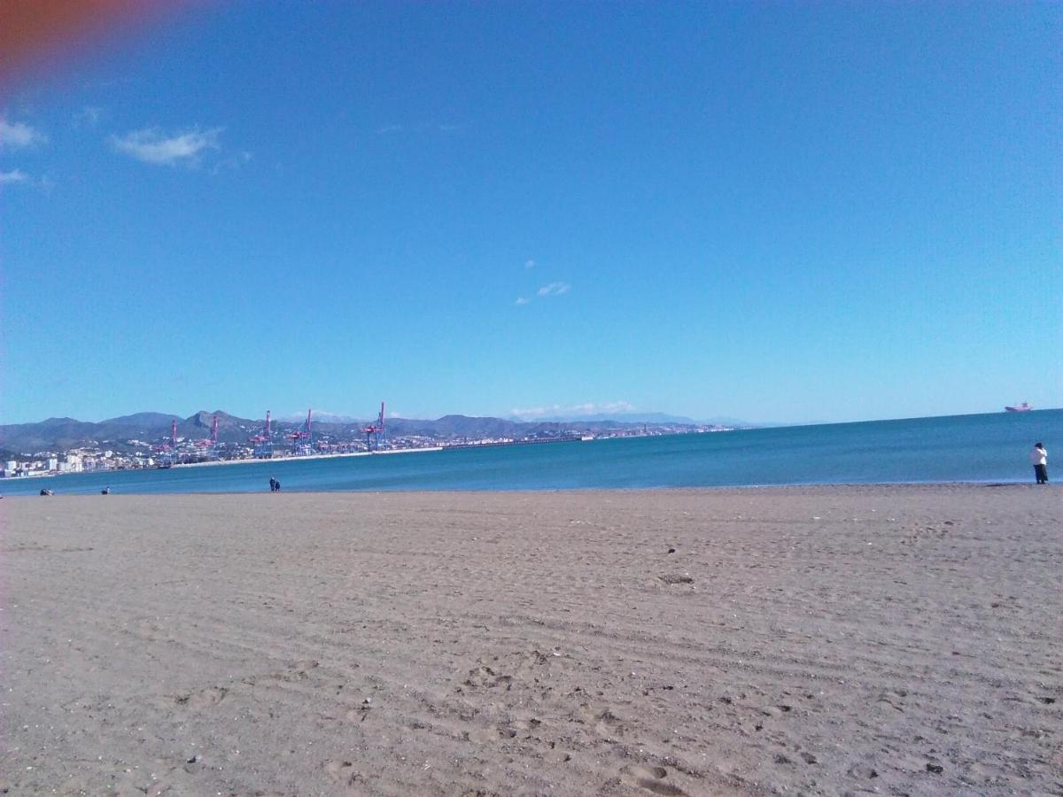 Malaga Downtown And Beach Apartment Extérieur photo
