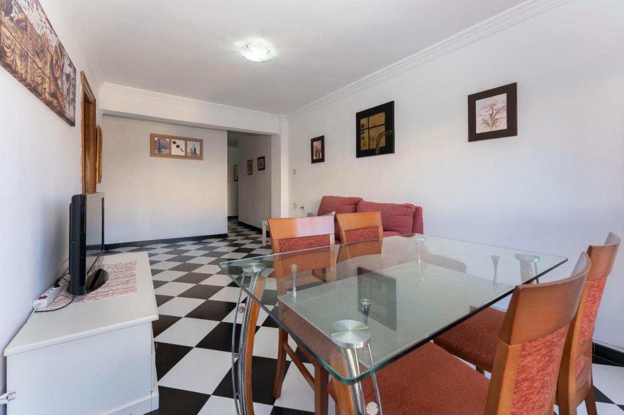 Malaga Downtown And Beach Apartment Extérieur photo